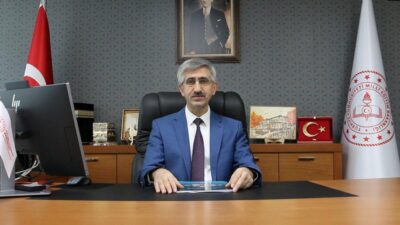 Resmi Gazete'de yayımlanan kararla MEB Bakan Yardımcısı Nazif Yılmaz görevden
