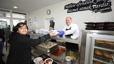 Menderes Belediyesi Kent Lokantası, ilk yılında 64 bin 888 kişiye