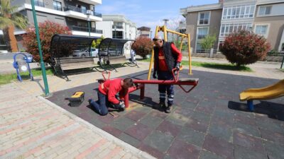 Menderes Belediyesi Tütüncüoğlu Parkı'nı yeniledi. Başkan İlkay Çiçek, parklarda yenileme