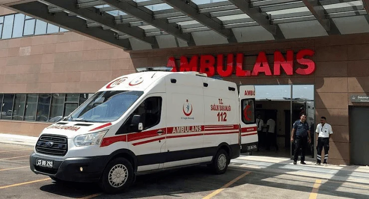 MUĞLA’DA GENÇ TEĞMEN EVİNDE ÖLÜ BULUNDU: SIR DOLU OLAY Muğla'nın Menteşe ilçesinde görevli Teğmen Ümit Mete Erez evinde başından