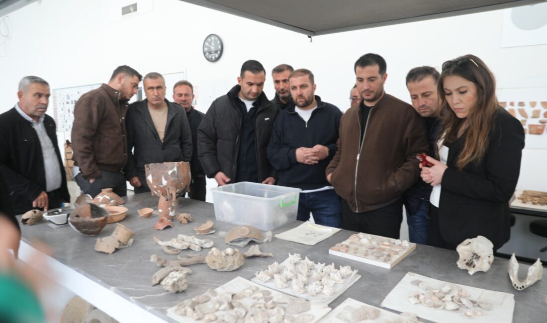 Seferihisar muhtarları görevdeki 2. yıllarını Ata Anı Evi ve Yeşilova