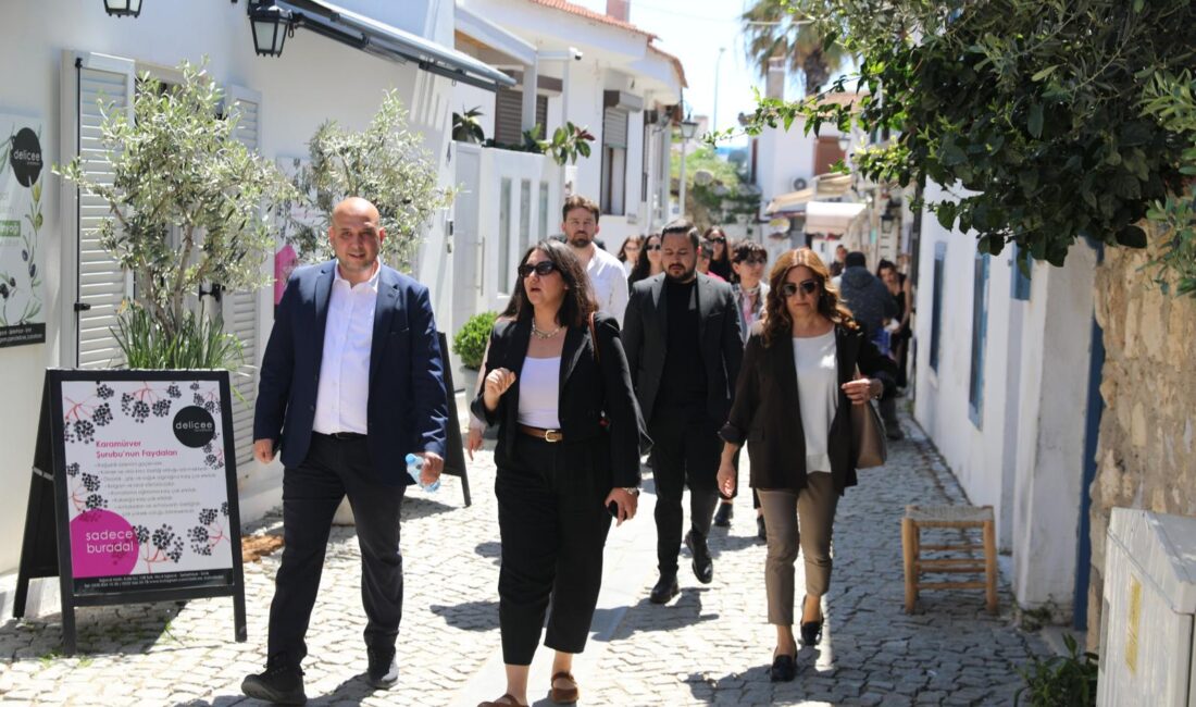 SIĞACIK DÜNYA SAHNESİNE ÇIKIYOR: EN İYİ TURİZM KÖYÜ ADAYI Sığacık, UN Tourism "En İyi Turizm Köyü" için Türkiye'nin 4