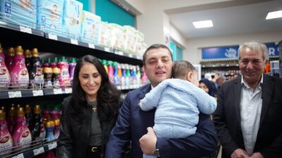 Torbalı'da piyasadan %25 daha uygun fiyatlı TOMAR Halk Market açıldı.