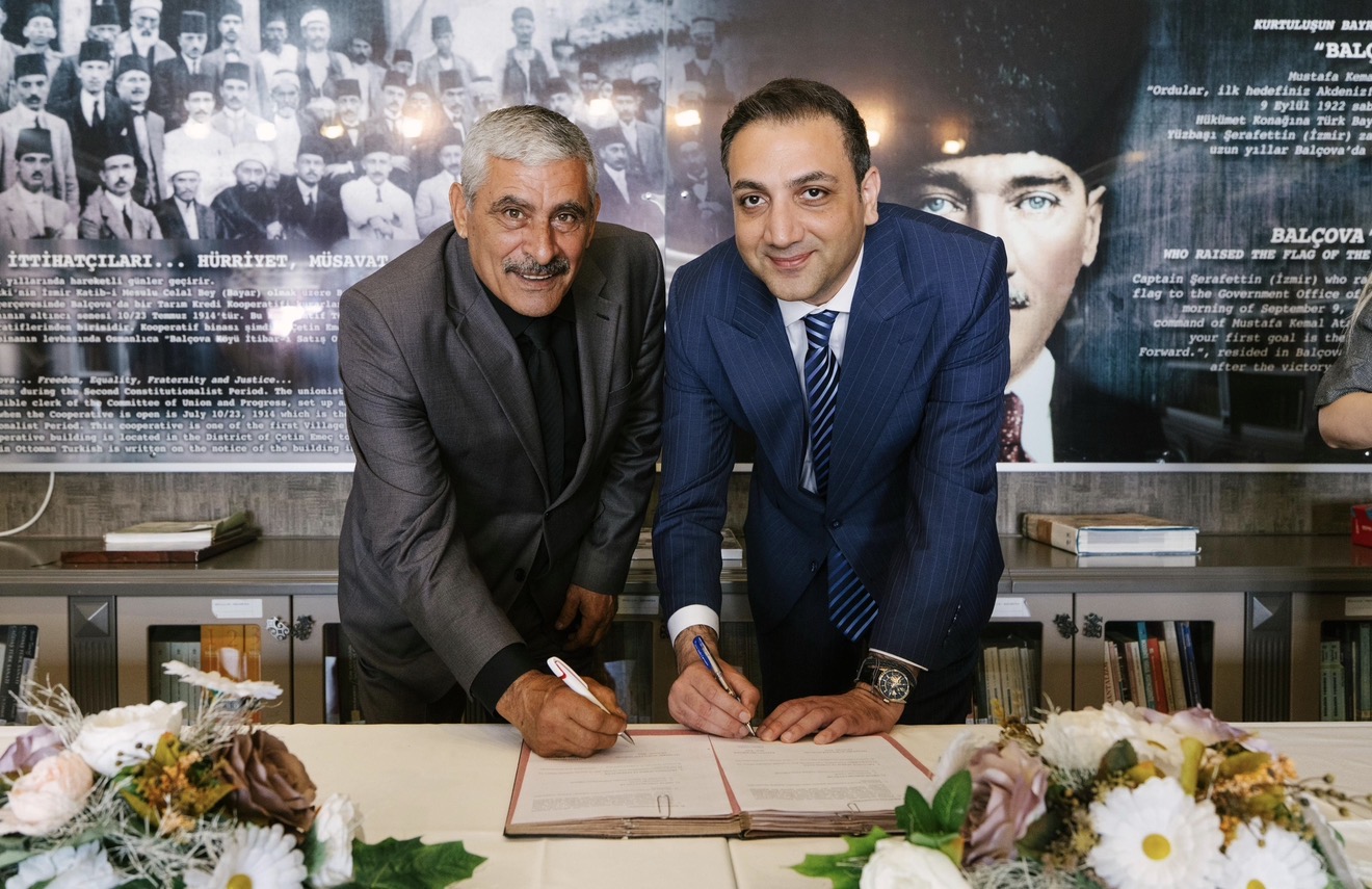 Balçova Belediyesi Muhtar Protokolü İle Mahallede Devrim