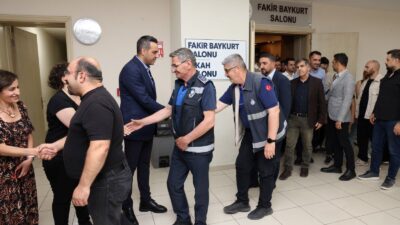 Çiğli Belediye Başkanı Onur Emrah Yıldız’dan çalışanlara bayram mesajı! Emek