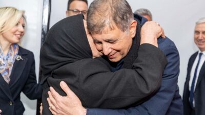 İzmir Büyükşehir Belediyesi emekli desteği paketini açıkladı! Kira, market ve