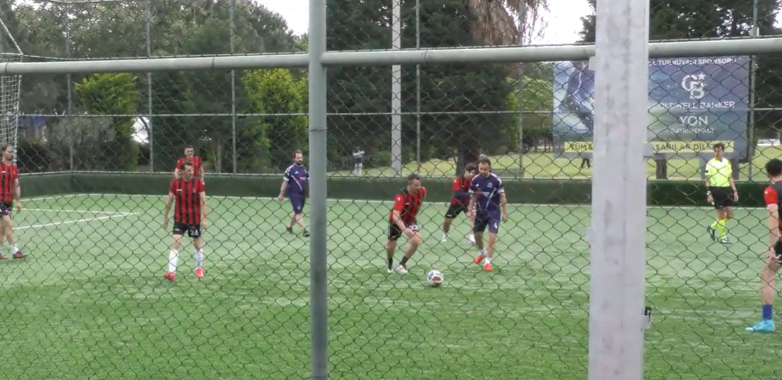 Gimas Ersencer maçı nefes kesti: Gol yağmuru! Gimas Ersencer maçı 8-2'lik skorla bitti! Can İlkkurşunlu 4, Çağdaş