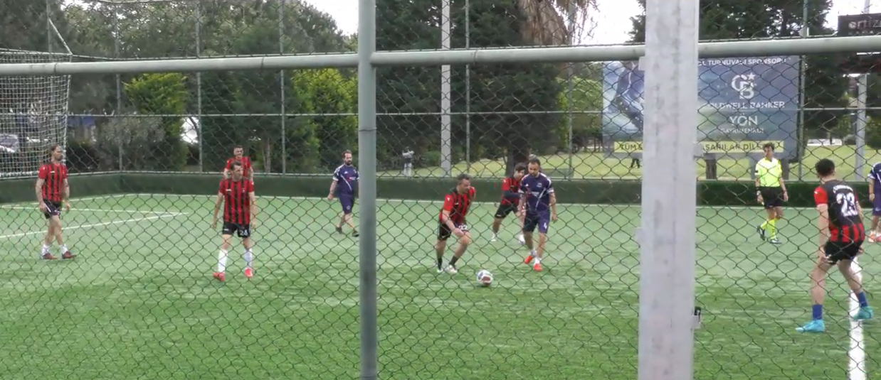 Gimas Ersencer maçı 8-2'lik skorla bitti! Can İlkkurşunlu 4, Çağdaş