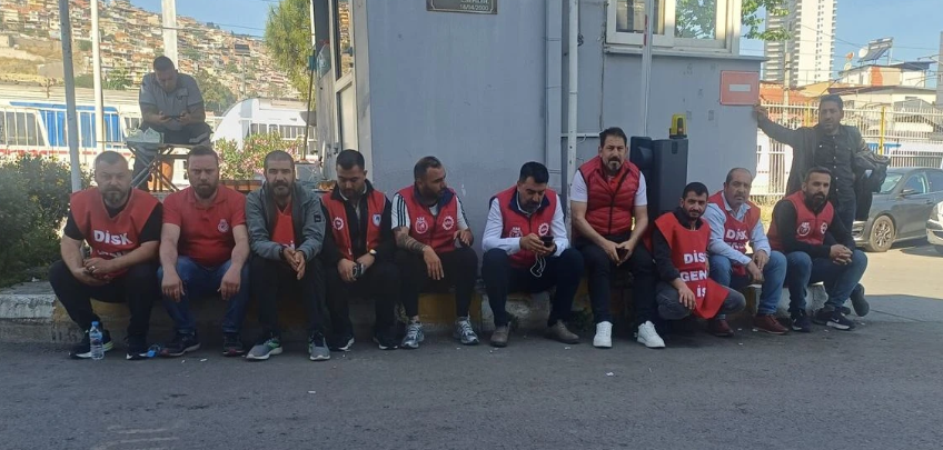 Konak belediyesi sendikal kriz nedeniyle çöktü! Çöp toplama durdu, şok