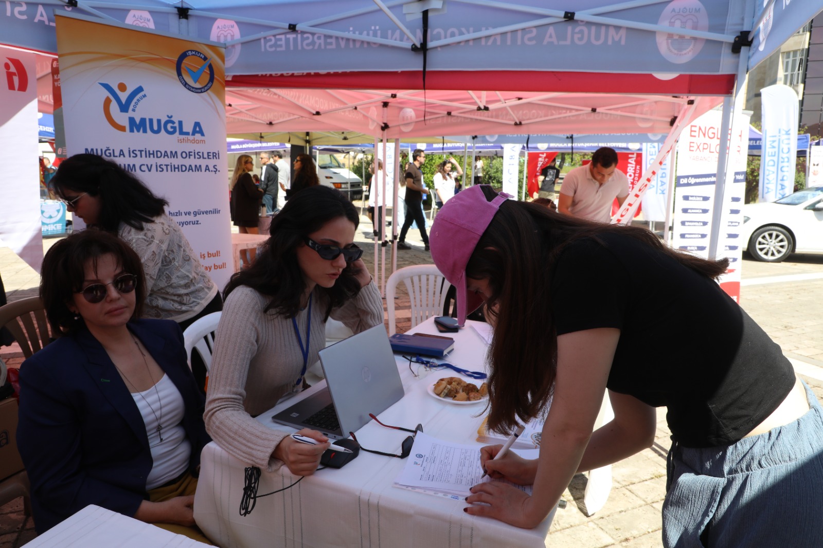 Muğla İstihdam Ofisleri üniversitede rekor kırdı! Ahmet Aras'ın desteklediği dev