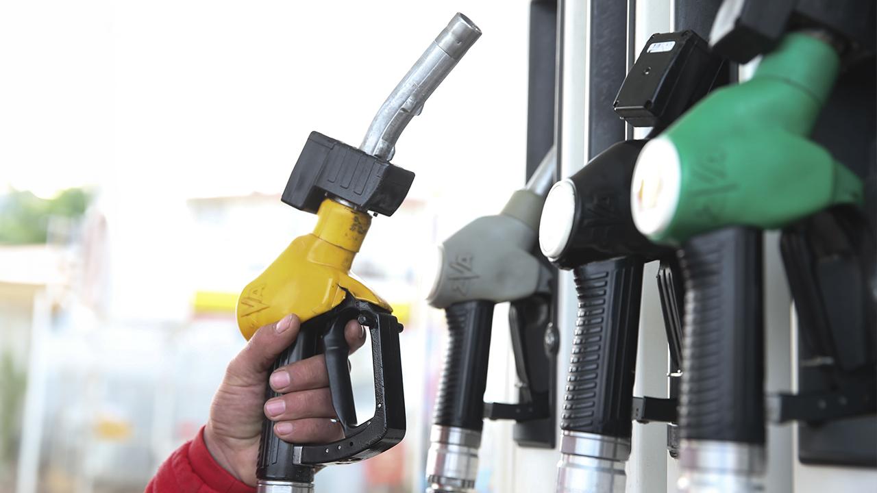 Benzin ve motorine büyük indirim geliyor! 1 Haziran gecesi akaryakıt