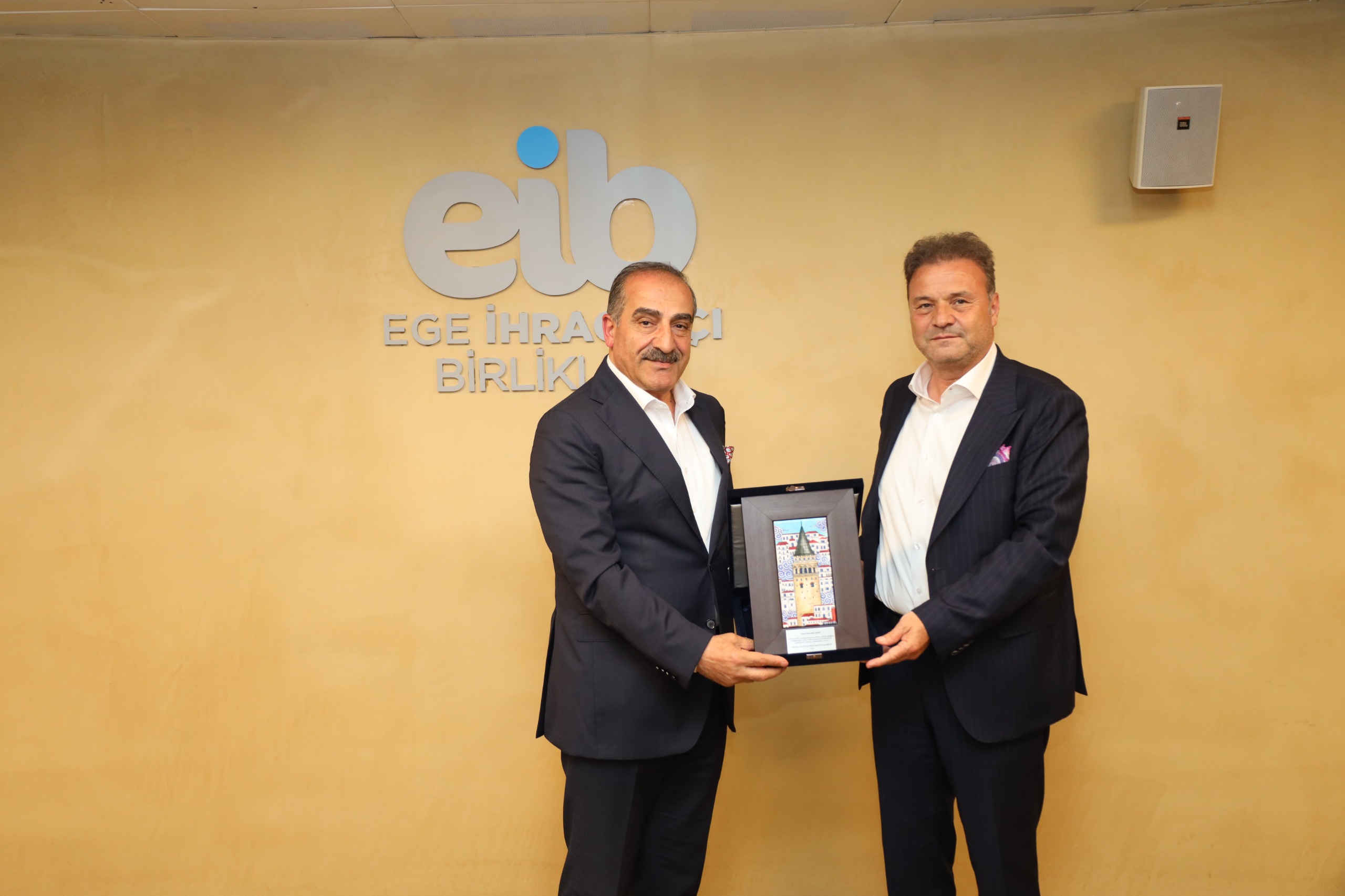 Hayrettin Uçak sektör kurulu başkanı seçildi; İzmir merkezli 10 milyar