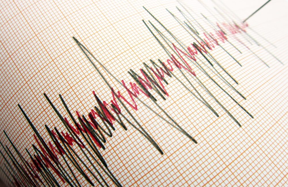 Malatya'nın Battalgazi ilçesinde 5,6 büyüklüğünde deprem meydana geldi; Vali Seddar