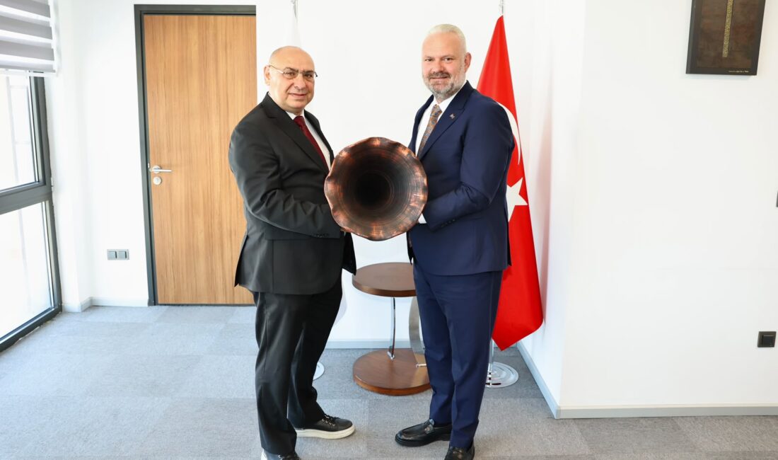 Menemen’de 25 mahalle için doğalgaz süreci hızlanıyor. Başkan Pehlivan'dan önemli