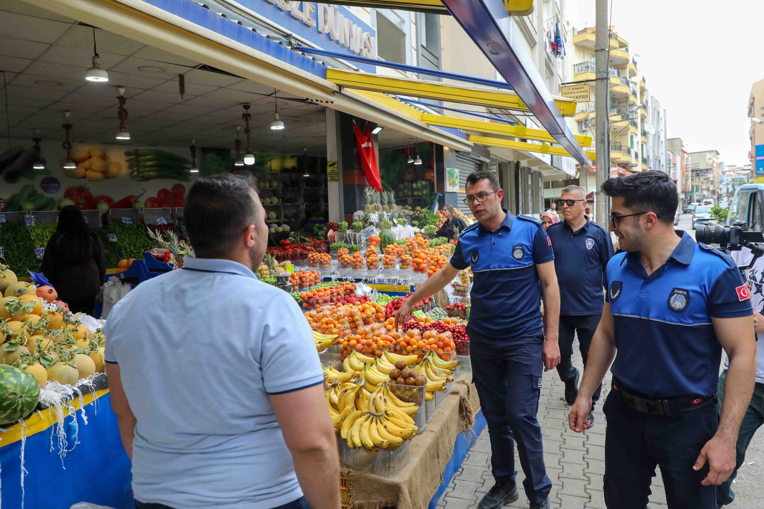 Buca Kaldırım İşgali