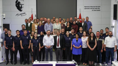 Buca Belediyesi’nde 15 yeni zabıta memuru göreve başladı. Başkan Vekili