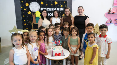 Buca Pırlanta Çocuk Merkezleri'nde yıl sonu coşkusu yaşandı. Minikler belgelerini