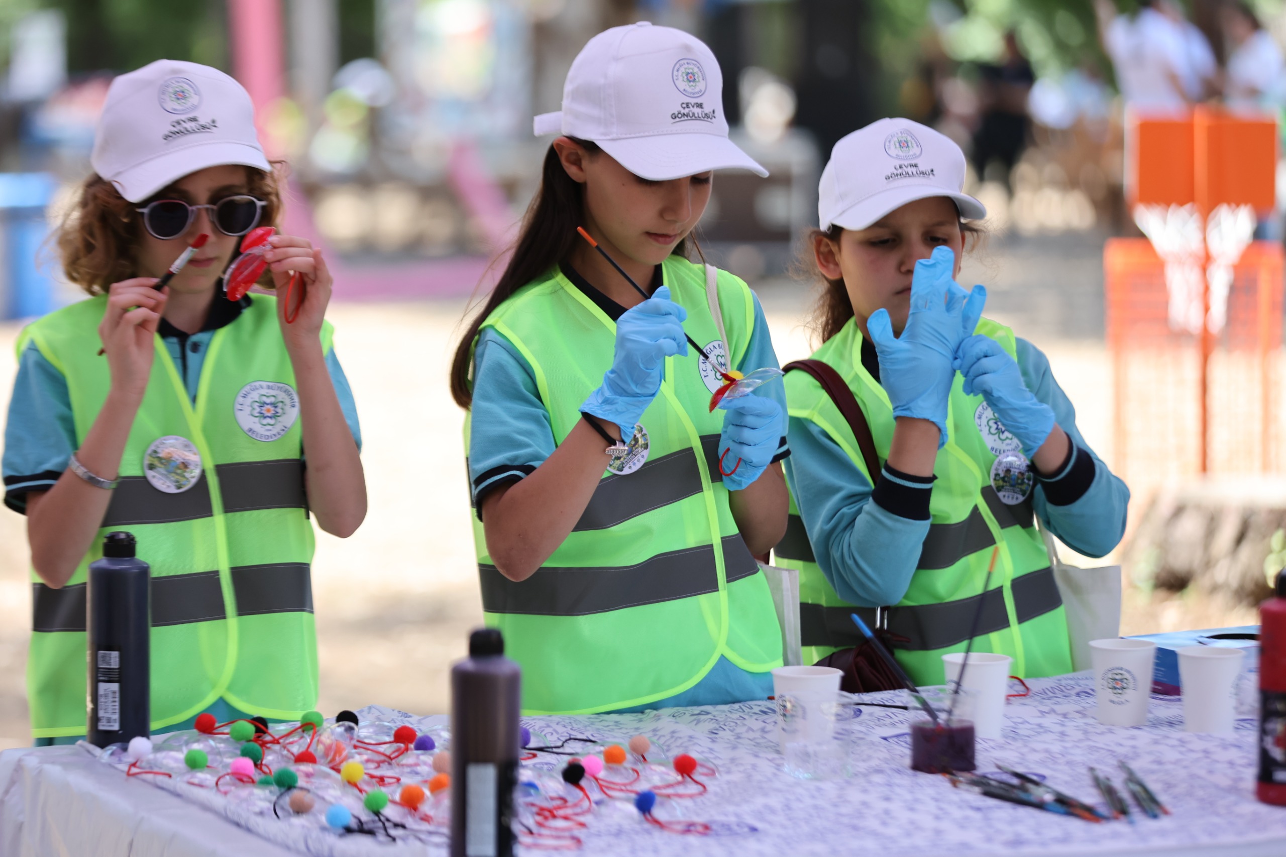 Dünya Çevre Günü Muğla’da coşkuyla kutlandı. Çocuklar çevre bilincini yaşayarak