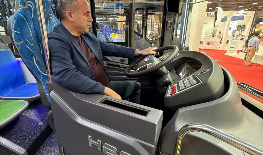 İzmir’de elektrikli minibüs dönemi için hazırlık başladı. Ulaşımda büyük değişimin