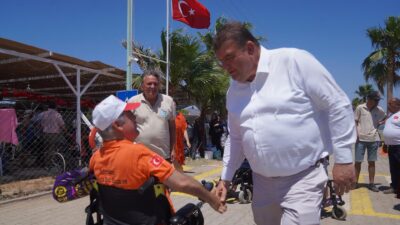 Seferihisar'da SEKADER'in 16. sezonu başladı. Özel bireyler denizle buluşuyor, engeller