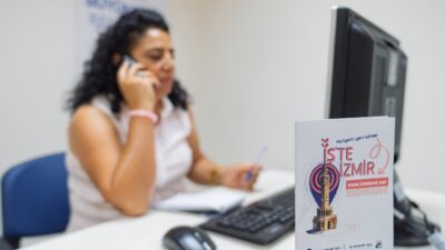 İzmir Büyükşehir Belediyesi Meslek Fabrikası rekor kırdı! Her gün 1