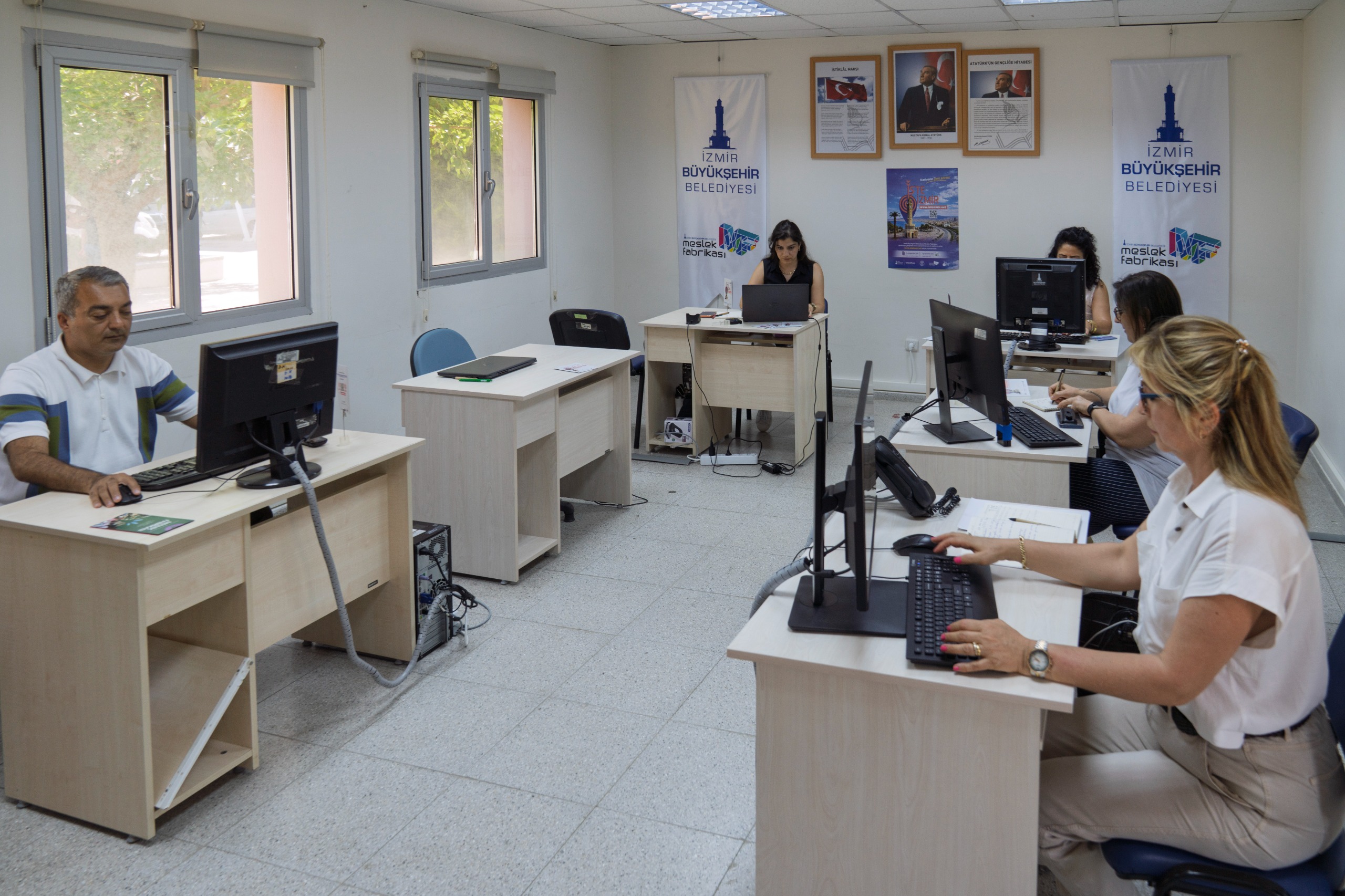 İşte İzmir ile Her gün bir kişi işe yerleşiyor