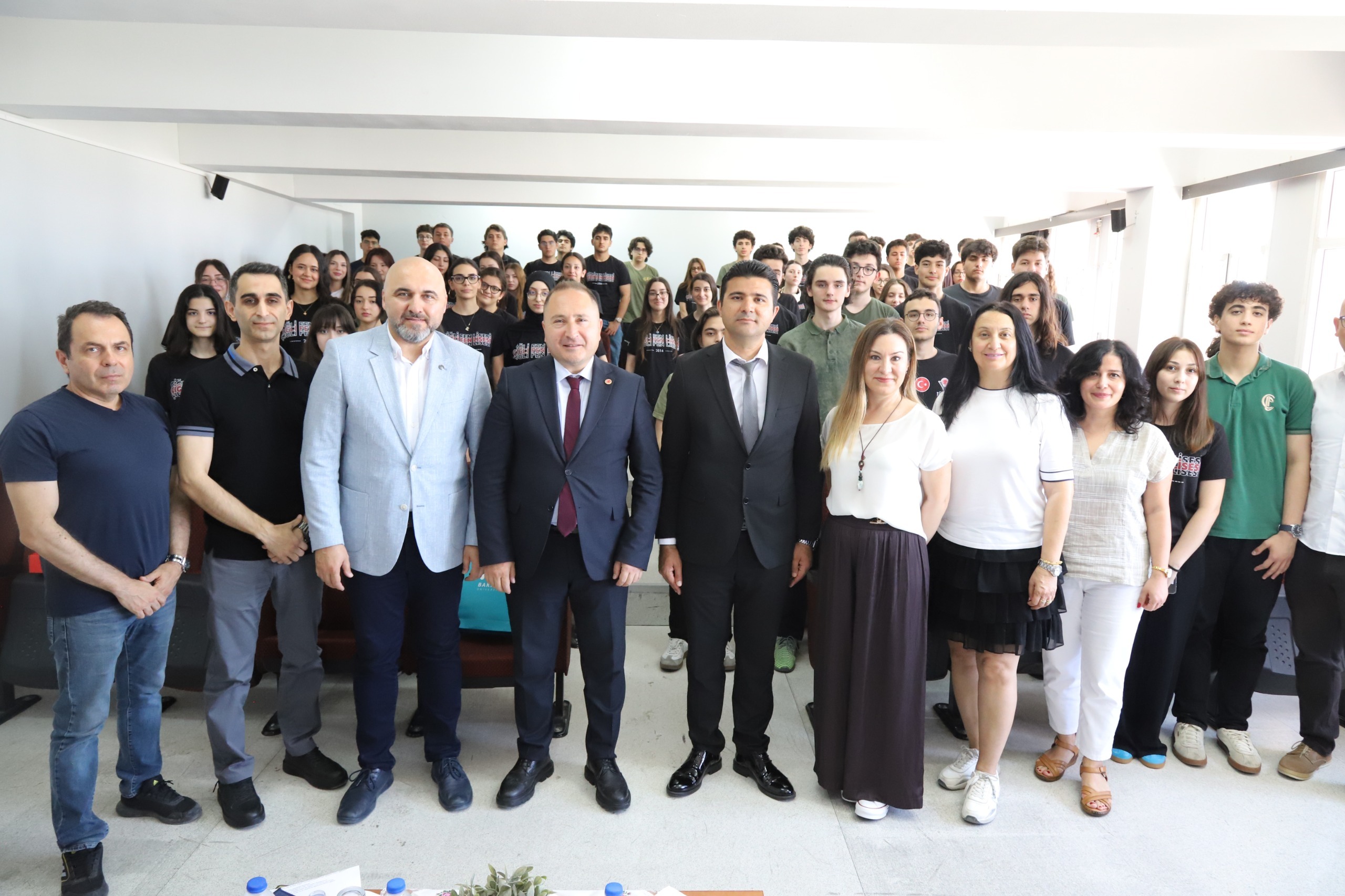 İzmir Bakırçay Üniversitesi’nden Sınav Öncesi Kritik Kariyer Hamlesi