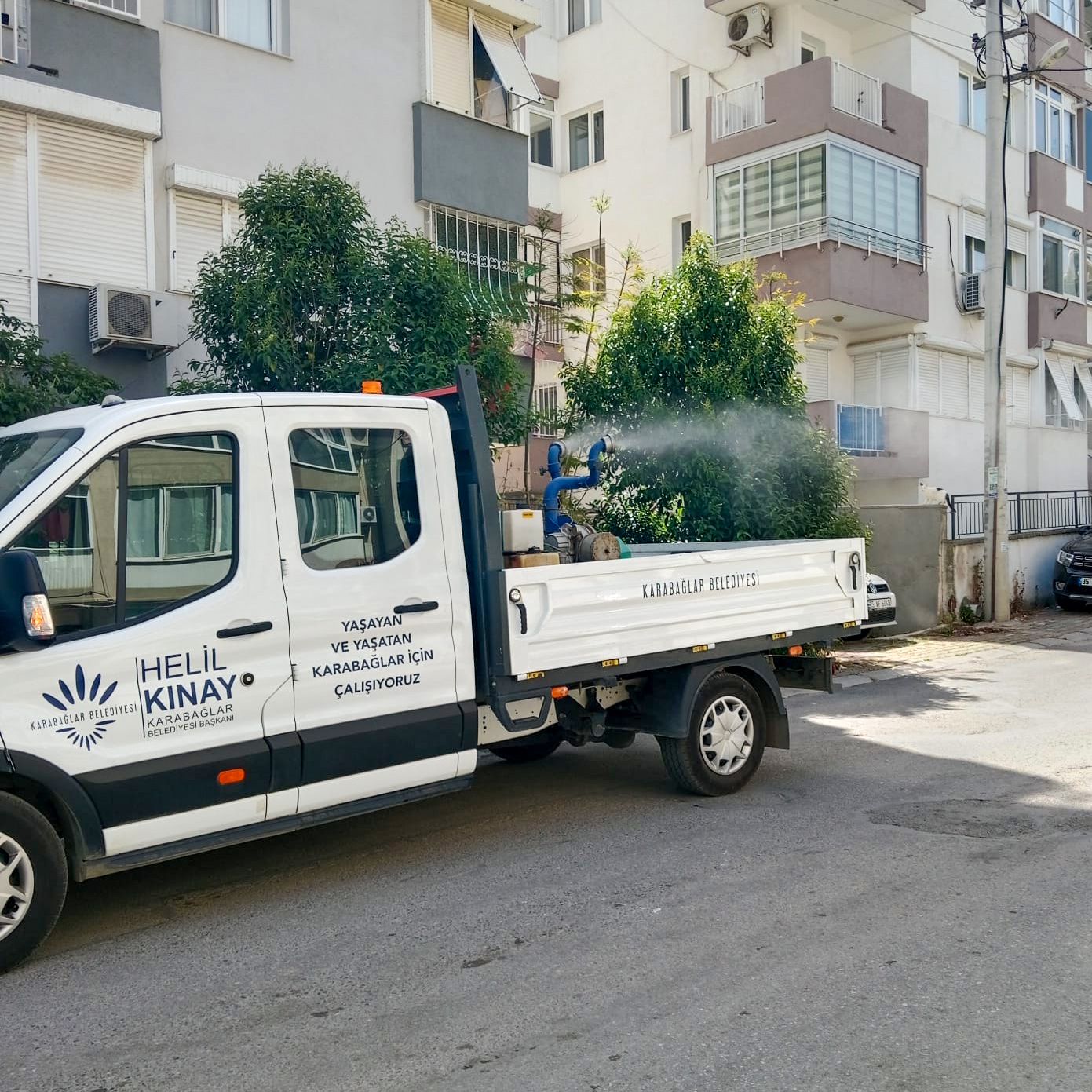 Karabağlar Belediyesi ilaçlama seferberliği başlattı! 58 mahallede haşere avını hemen