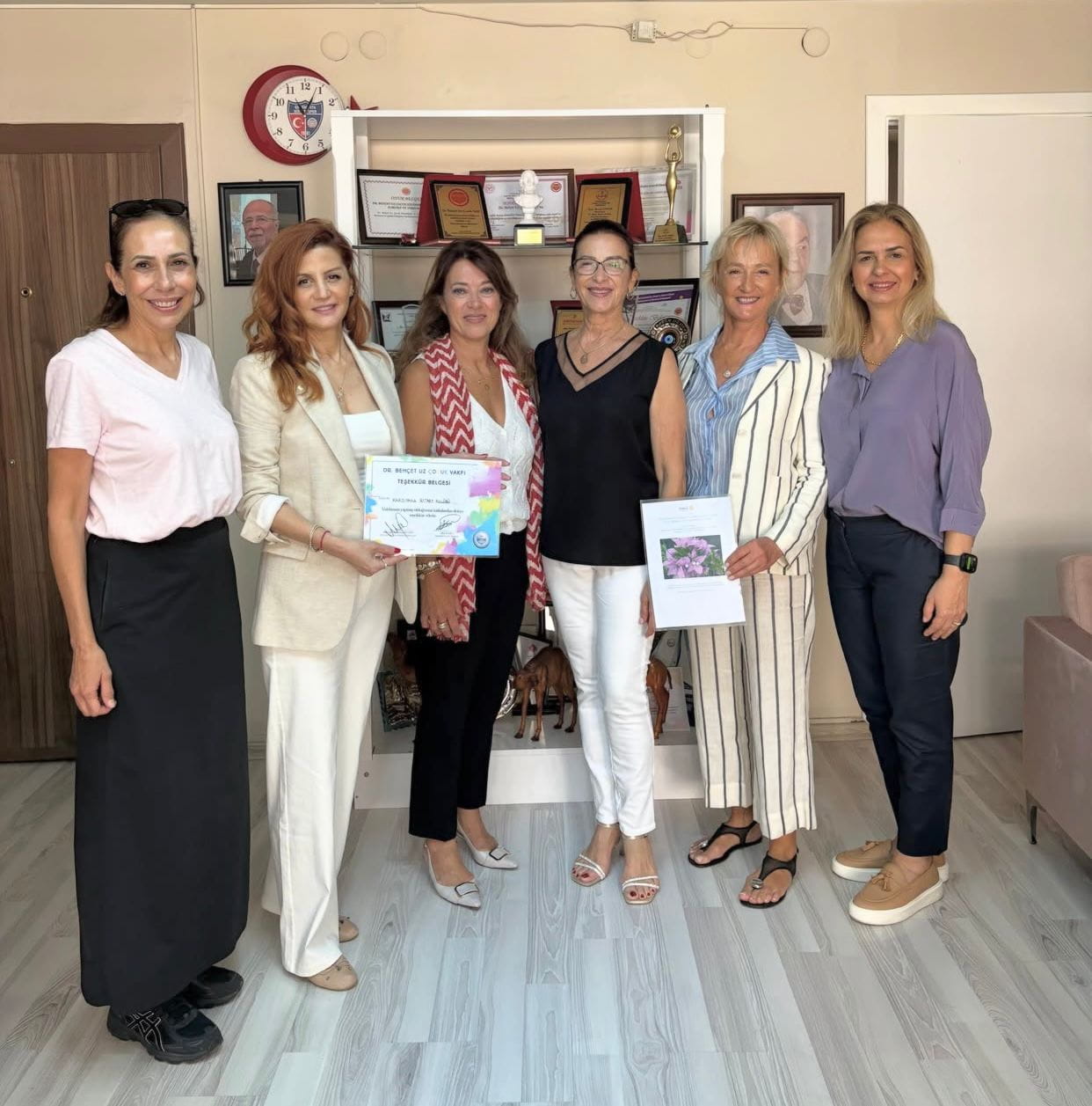 Karşıyaka Rotary Kulübü, Behçet Uz Çocuk Hastanesi’nde umutları yeşertti