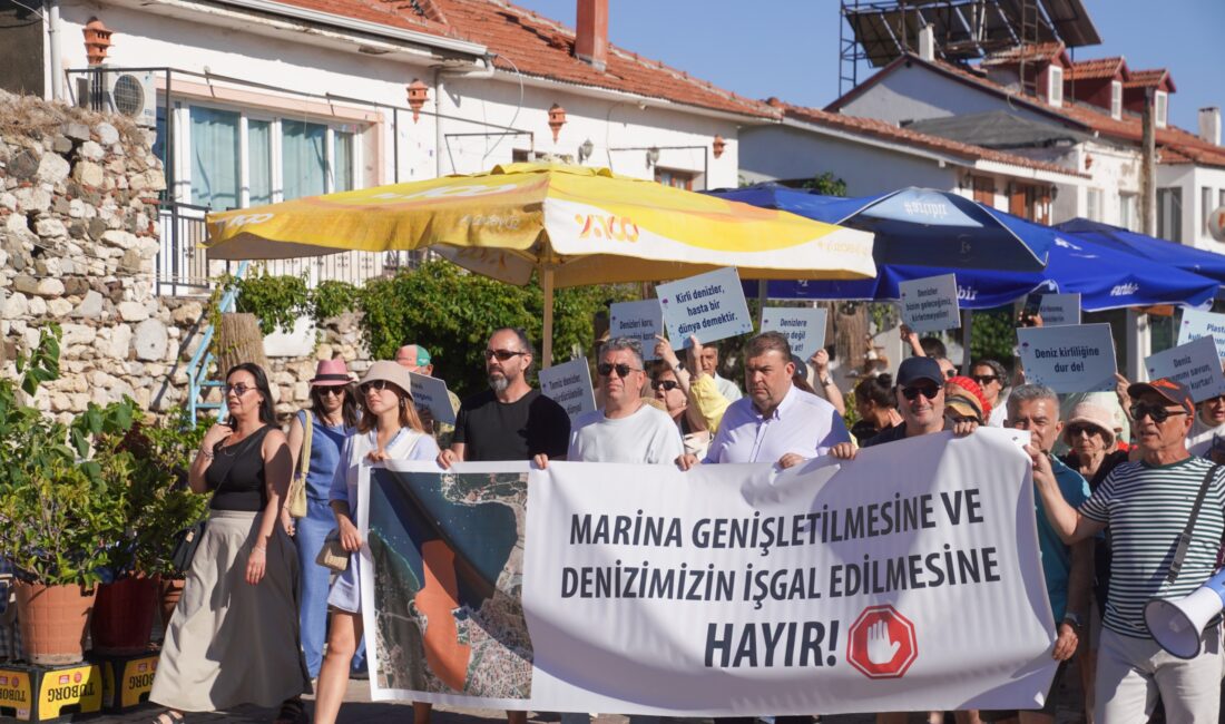 Sığacık Marina Kapasite Artışı İçin Alarm Zilleri Çalıyor Sığacık Marina kapasite artışı tartışması büyüyor. Bölge halkı geleceği için
