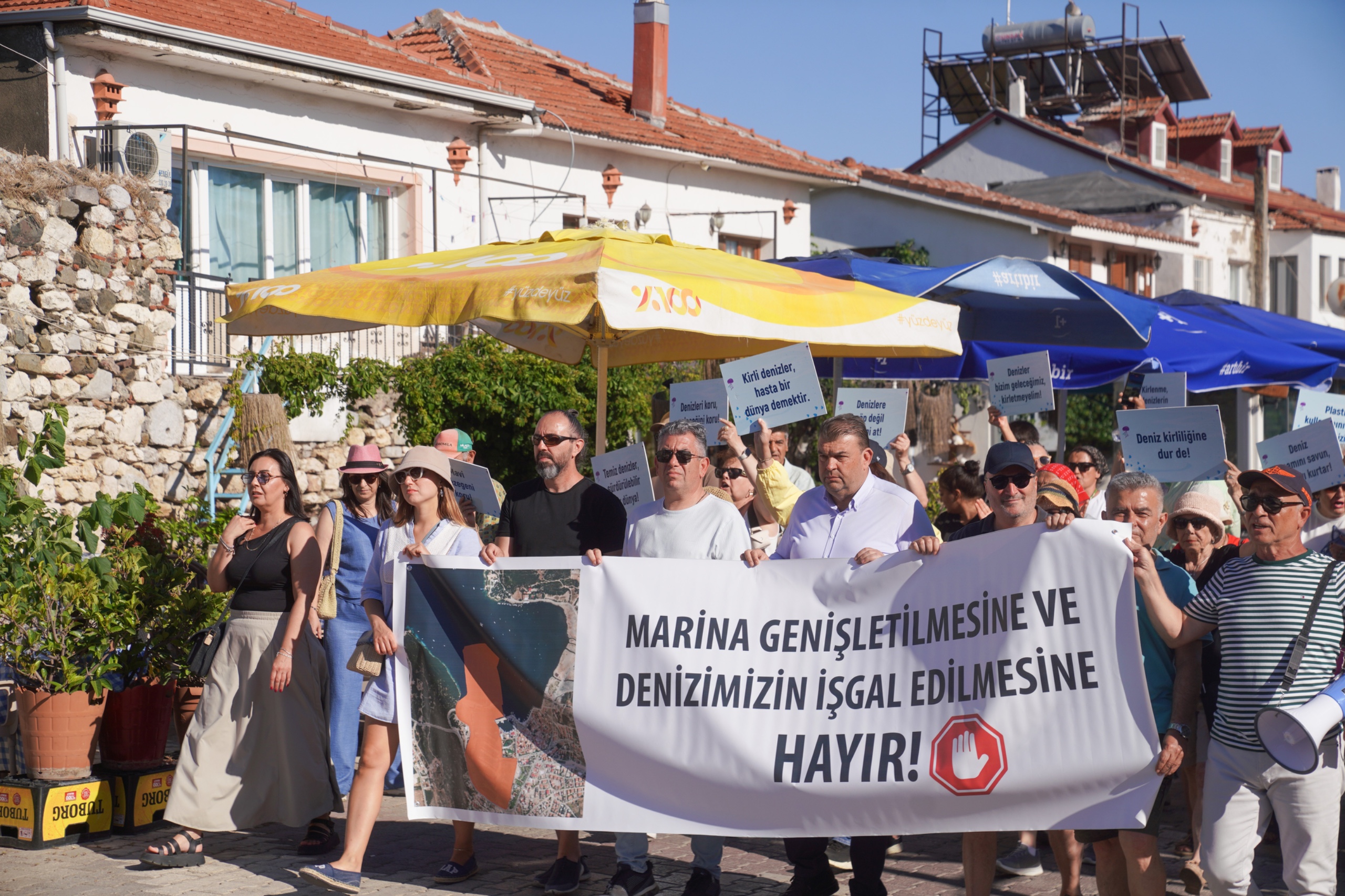 Sığacık Marina kapasite artışı tartışması büyüyor. Bölge halkı geleceği için