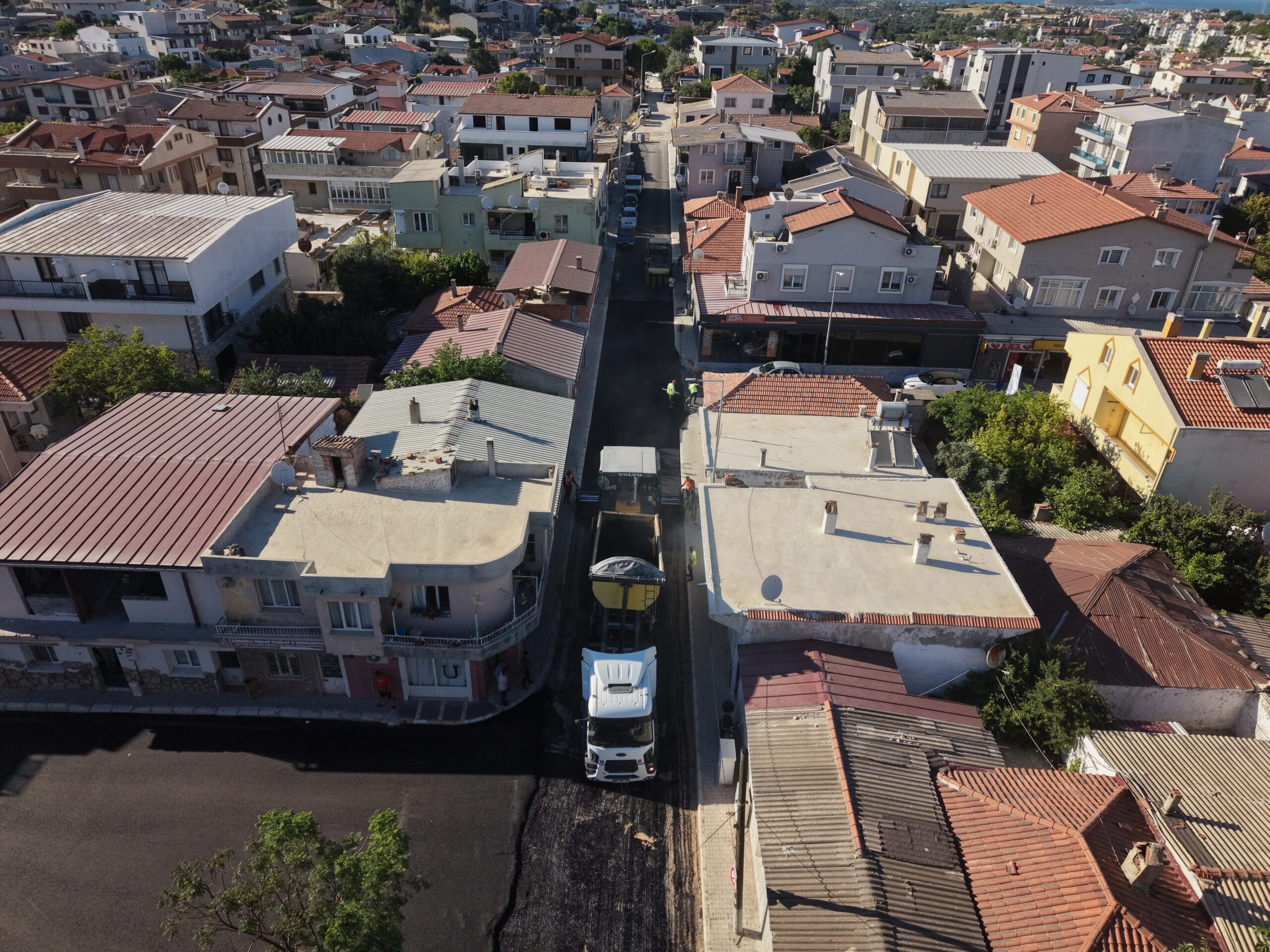 Urla Asfalt Çalışmaları Hızlandı