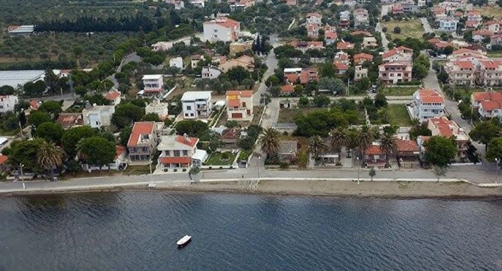 Aliağa’da denize sıfır 100 milyon TL’lik arsa satışa çıkıyor. İhale