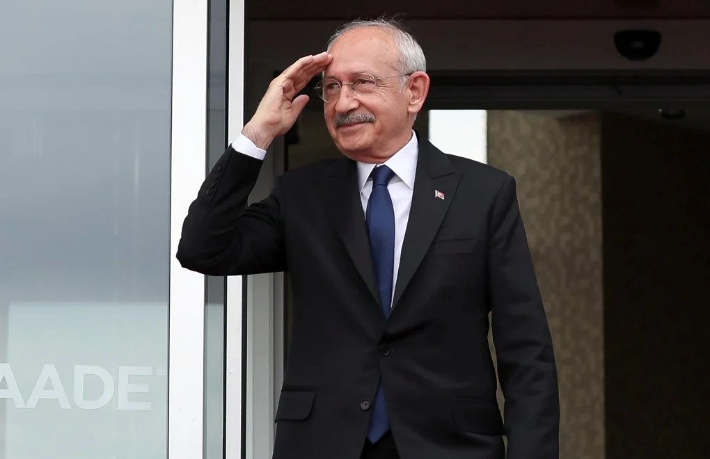 CHP'de Kılıçdaroğlu yönetimi Antalya ve Kayseri il başkanlarını ihraç ederek