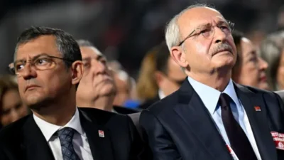 CHP'de Özgür Özel kanadı kurultay imzaları için genel merkeze 10