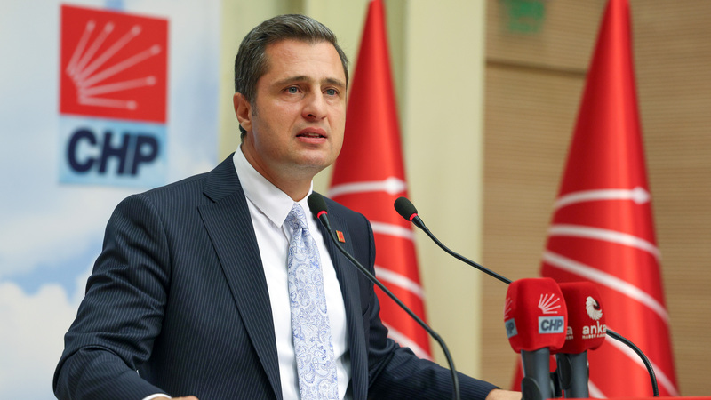 CHP İzmir Milletvekili Deniz Yücel, Buca Belediye Başkanı Görkem Duman