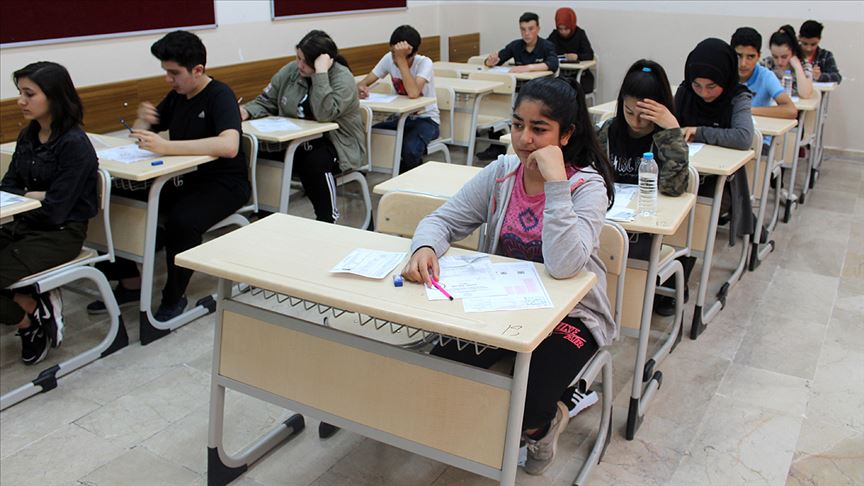 Karaman LGS Kitapçık Hatası İddiası Mahkemelik Oldu Karaman LGS kitapçık hatası iddiası yargıya taşındı; mağdur ailenin iddiaları