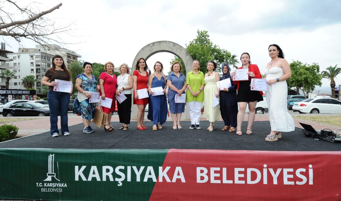 Karşıyaka kurs merkezleri yıl sonu şenliğiyle kapılarını açtı, 850 kadının