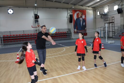 Çiğli’de Spor Tesislerinden, Eğitim Desteğine, Sosyal Yaşam Alanlarından Kentsel Dönüşüme Büyük Atılım