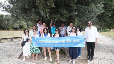 Çinceye çevrilen İon Rotası kitabının ardından ilk Çinli turist kafilesi