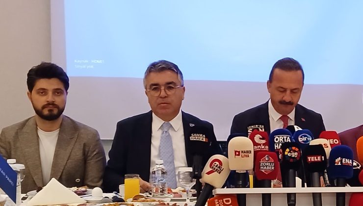 Yavuz Ağıralioğlu Seçim Startını İzmir’den Verdi: “Millet Bahane Değil Çözüm Bekliyor!” Anahtar Parti Genel Başkanı Yavuz Ağıralioğlu, tarihi seçim startını İzmir'den